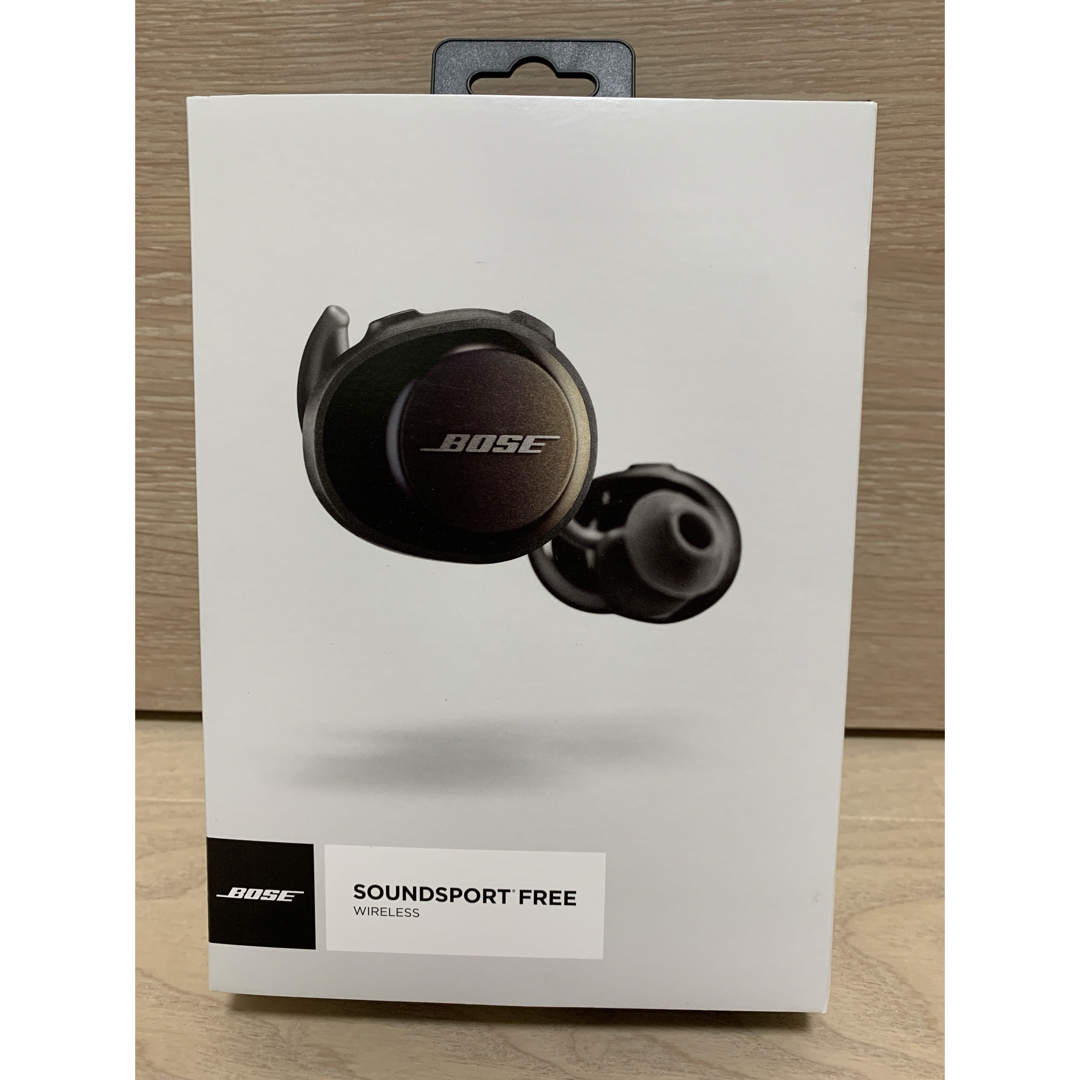 BOSE(ボーズ)のBose SoundSport Free wireless ワイヤレスイヤホン　 スマホ/家電/カメラのオーディオ機器(ヘッドフォン/イヤフォン)の商品写真