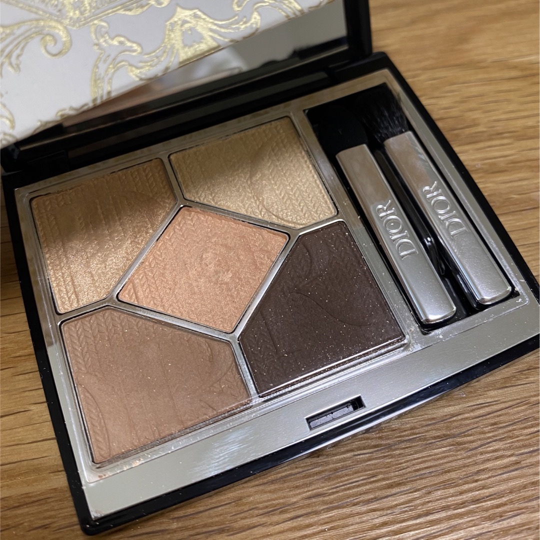 Dior - DIOR サンククルールクチュール 523の通販 by Kok's shop Dior - DIOR サンククルールクチュール 523の通販 by Kok's shop