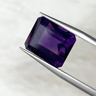 ブラジル産　最高品質　天然　アメジスト　6.96ct　ルース(各種パーツ)