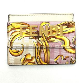 フェンディ(FENDI)のフェンディ FENDI フェンダーチェ FENDACE  8M0423 ヴェルサーチ コラボ vcersace カードケース 財布 小銭入れ コインケース レザー ピンク(コインケース)