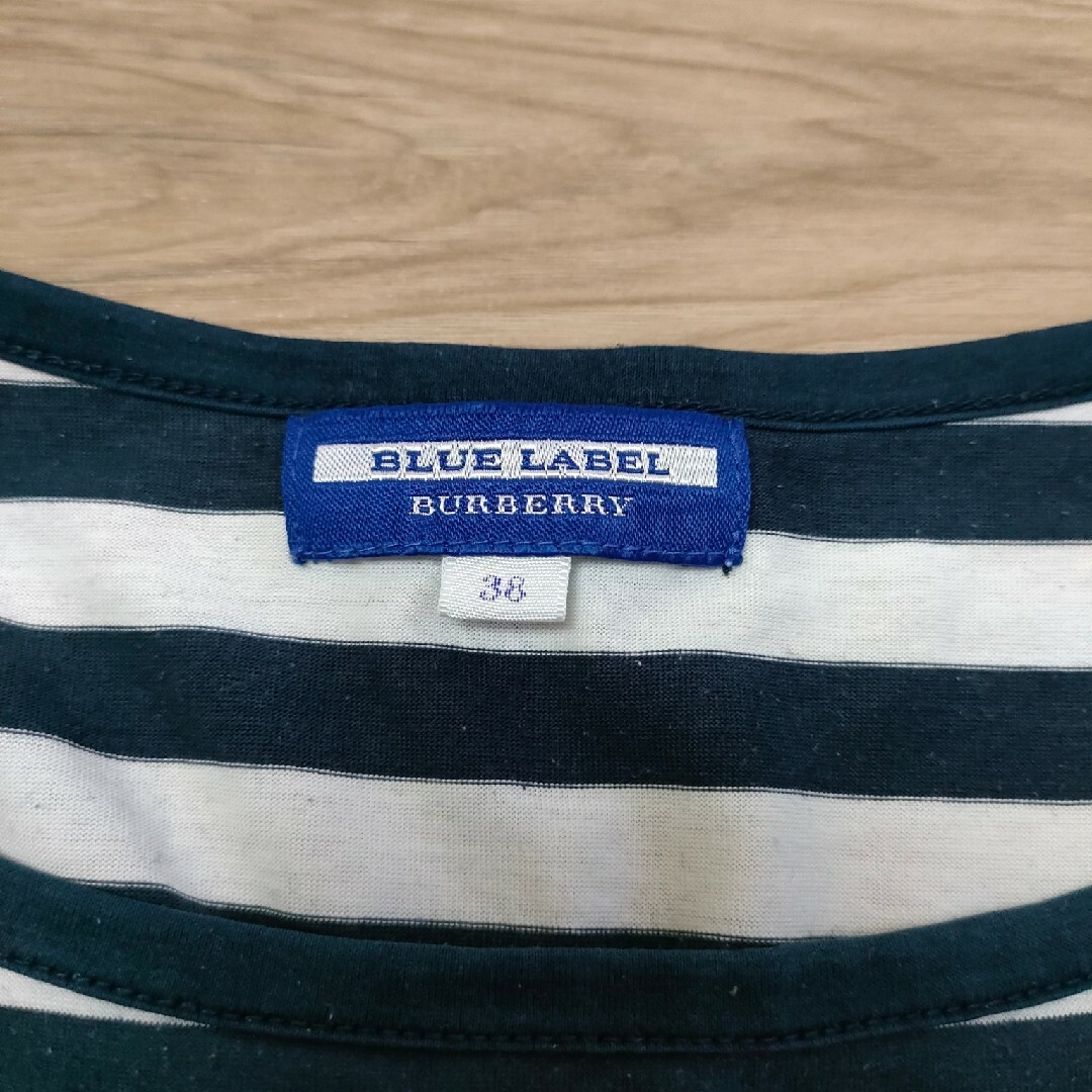 BURBERRY BLUE LABEL(バーバリーブルーレーベル)のバーバリーブルーレーベル　ロゴ　ボーダー　Ｔシャツ　半袖 レディースのトップス(Tシャツ(半袖/袖なし))の商品写真