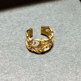 ジュエリーツツミ(JEWELRY TSUTSUMI)のジュエリーツツミ　K10  イヤーカフ（片側）(イヤリング)