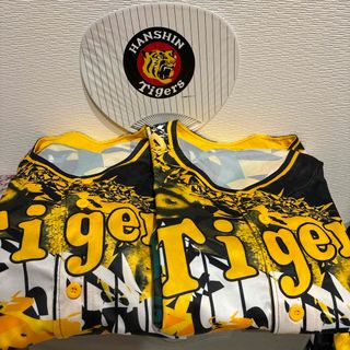 ハンシンタイガース(阪神タイガース)の2枚セット　阪神　ユニフォーム🐯(応援グッズ)