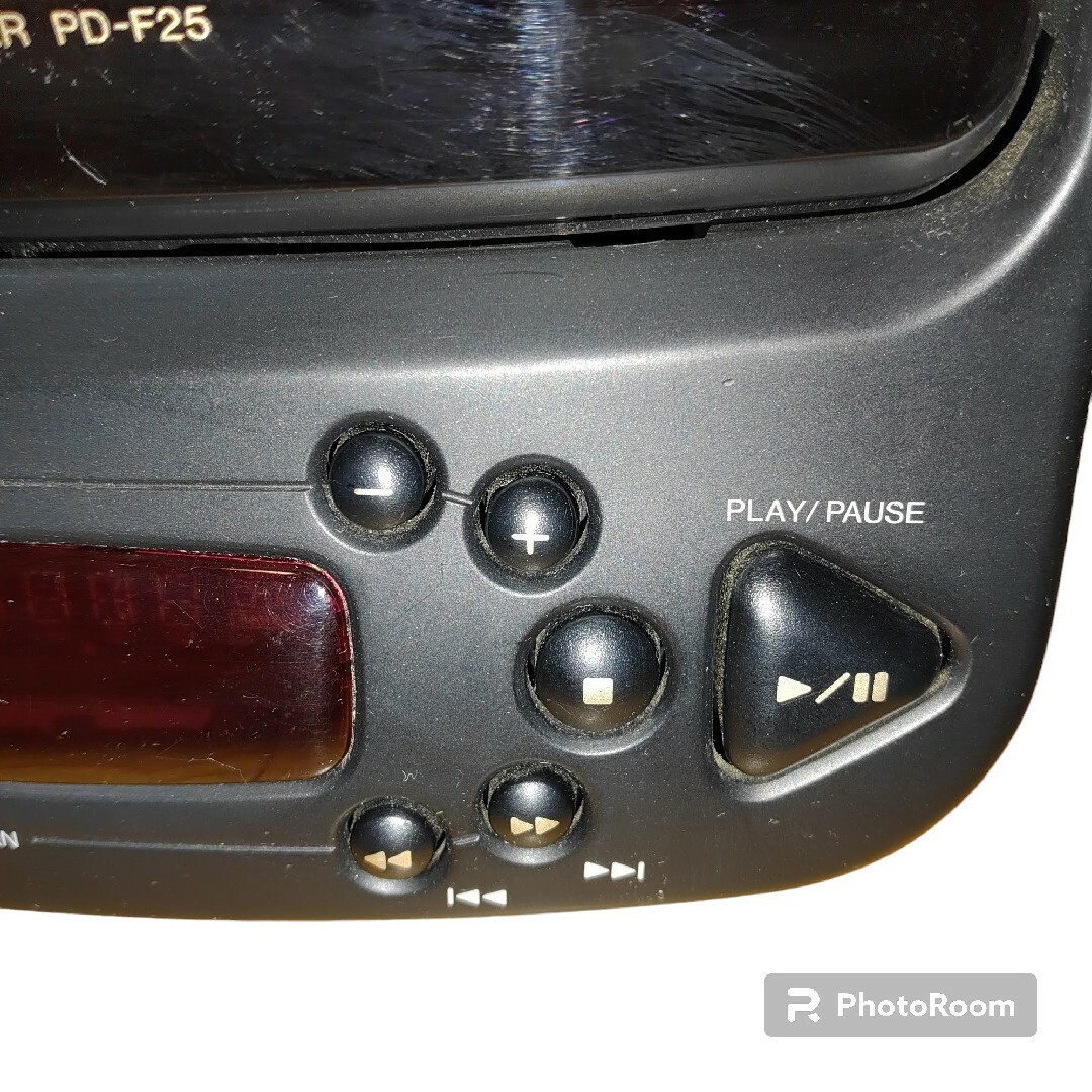 Pioneer(パイオニア)の【全スロットCD動作◎/美品】パイオニア　25連装CDチェンジャー　PD-F25 スマホ/家電/カメラのオーディオ機器(ポータブルプレーヤー)の商品写真