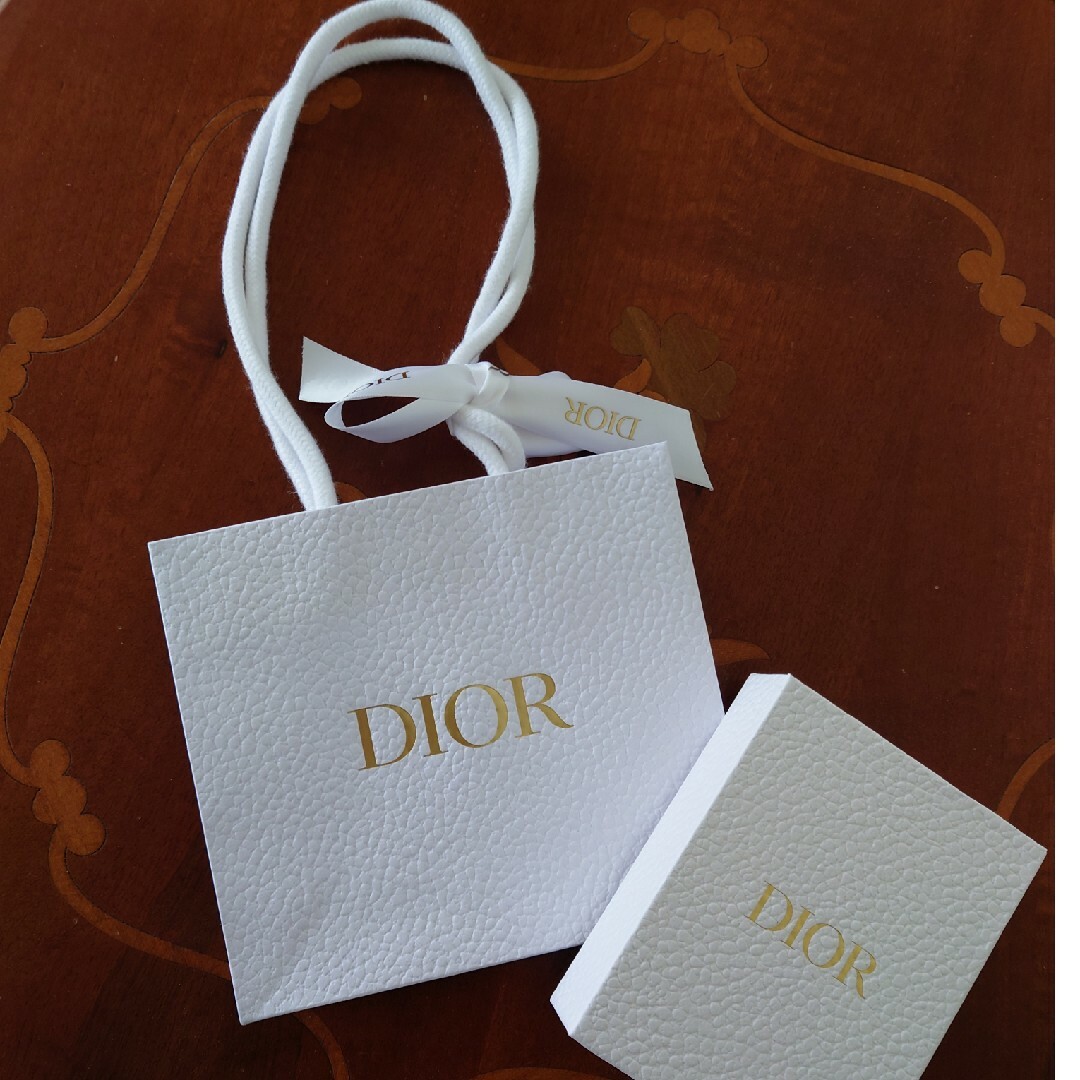 Christian Dior(クリスチャンディオール)の桜吹雪様専用！★Dior★ディオール  チャーム レディースのアクセサリー(チャーム)の商品写真