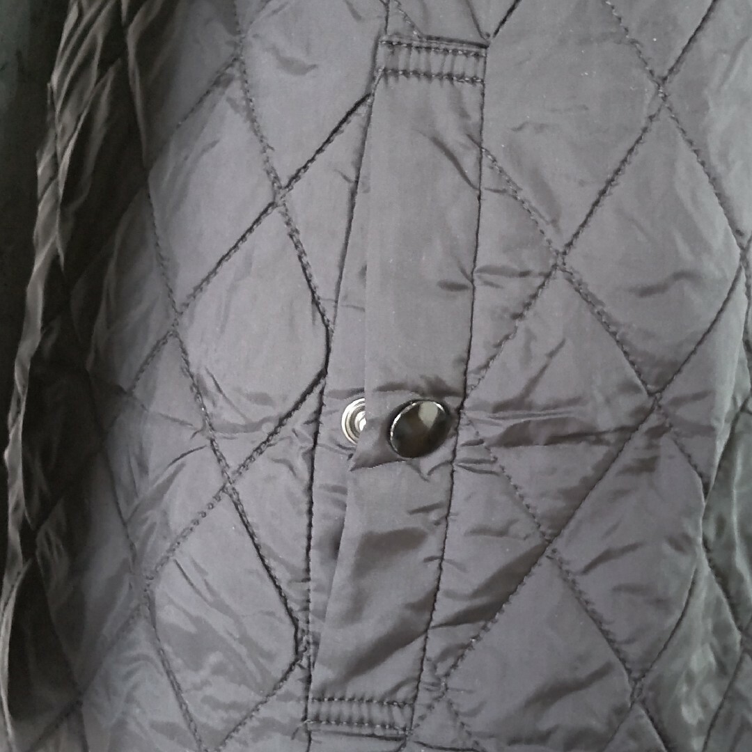 DKNY//JEANS　キルティング　ジャケット　ショート　コート　size４ レディースのジャケット/アウター(ナイロンジャケット)の商品写真