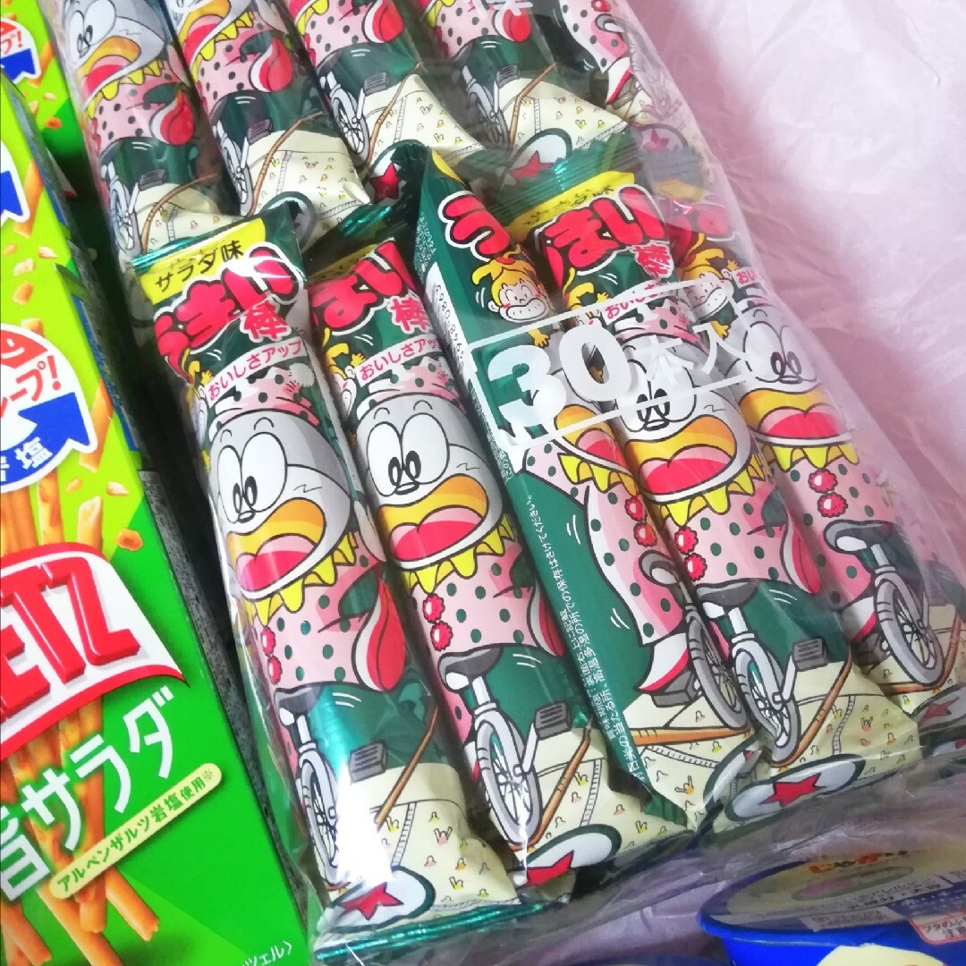 お菓子大量セット☆12種の通販　jerrytenten's　by　shop｜ラクマ