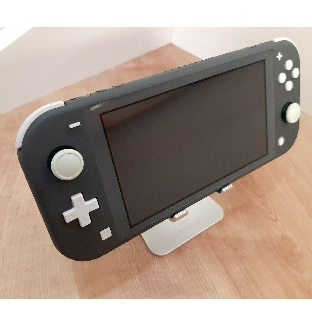 箱有良品　Switch Lite　充電器有　クリアハードカバー付