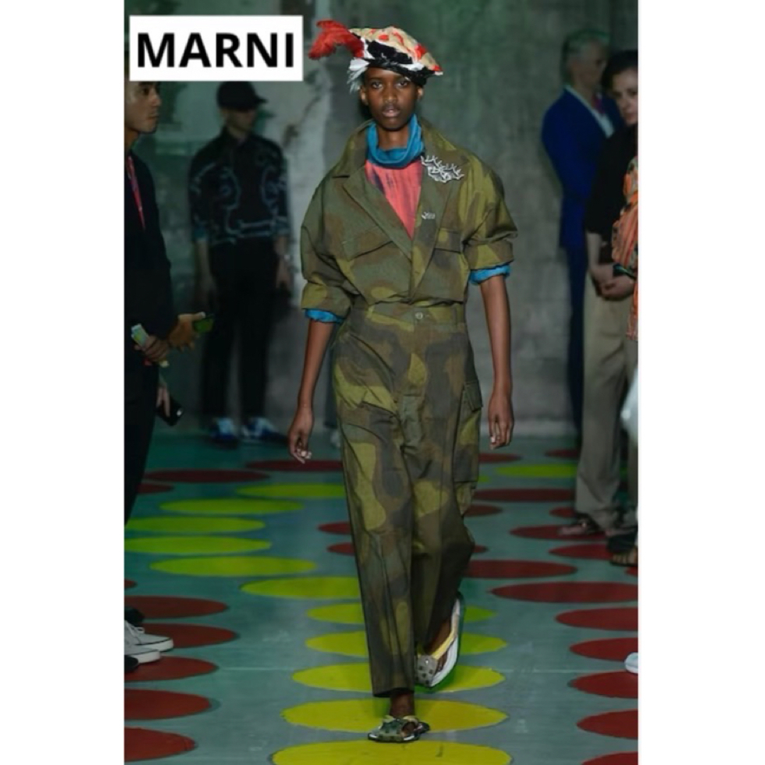 Marni(マルニ)のMARNI カモフラージュ柄 カーゴパンツ マルニ メンズのパンツ(ワークパンツ/カーゴパンツ)の商品写真