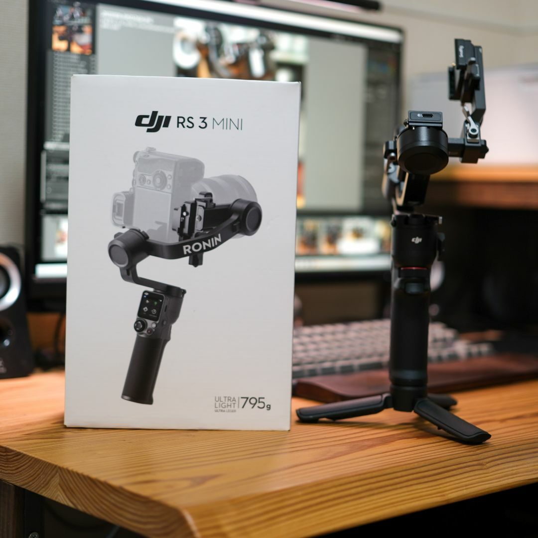 【値下げ】DJI RS3 mini 【smallrigクイックリリース付き】 スマホ/家電/カメラのカメラ(その他)の商品写真