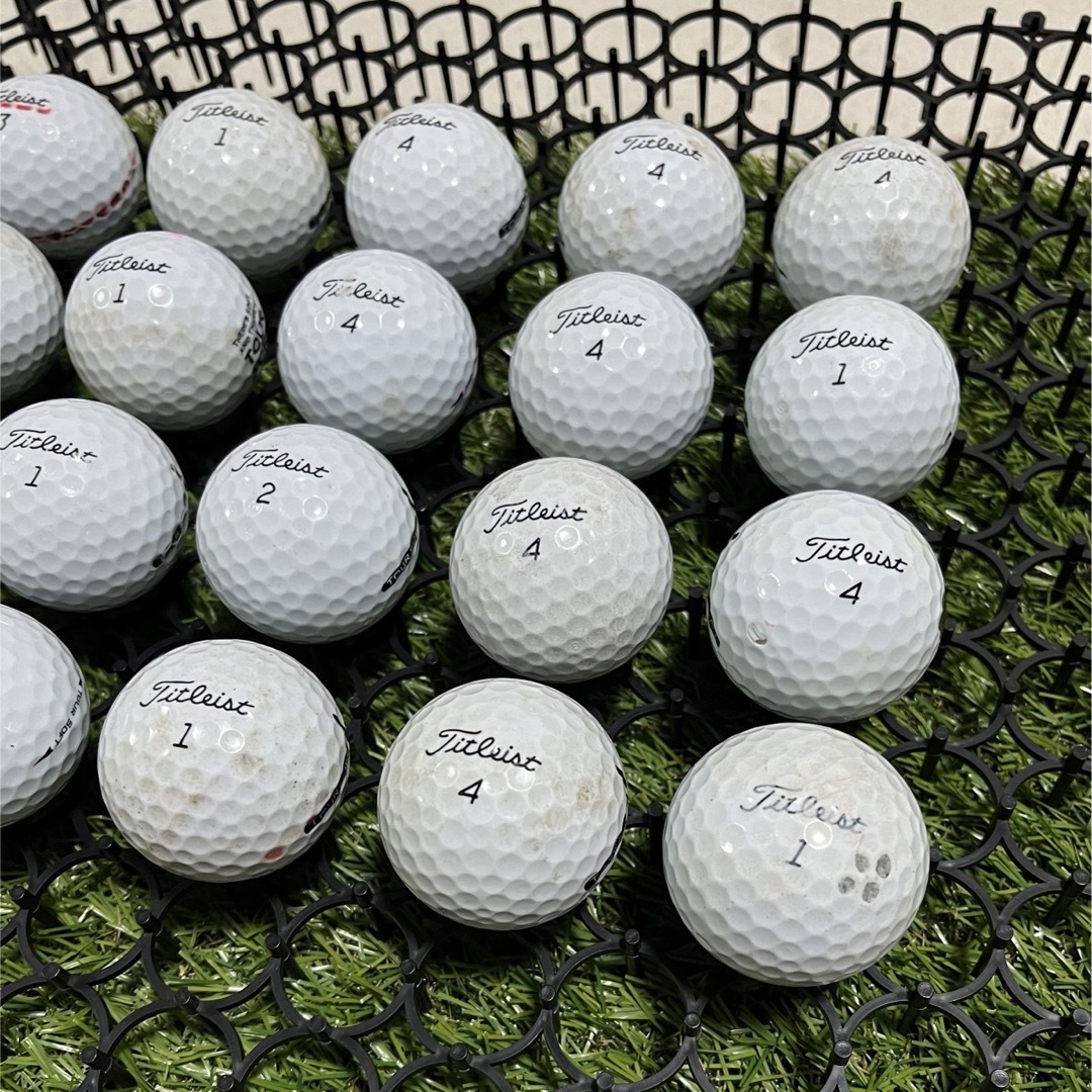 Titleist(タイトリスト)のタイトリスト  TOUR SOFT☆24球　ABランク スポーツ/アウトドアのゴルフ(その他)の商品写真