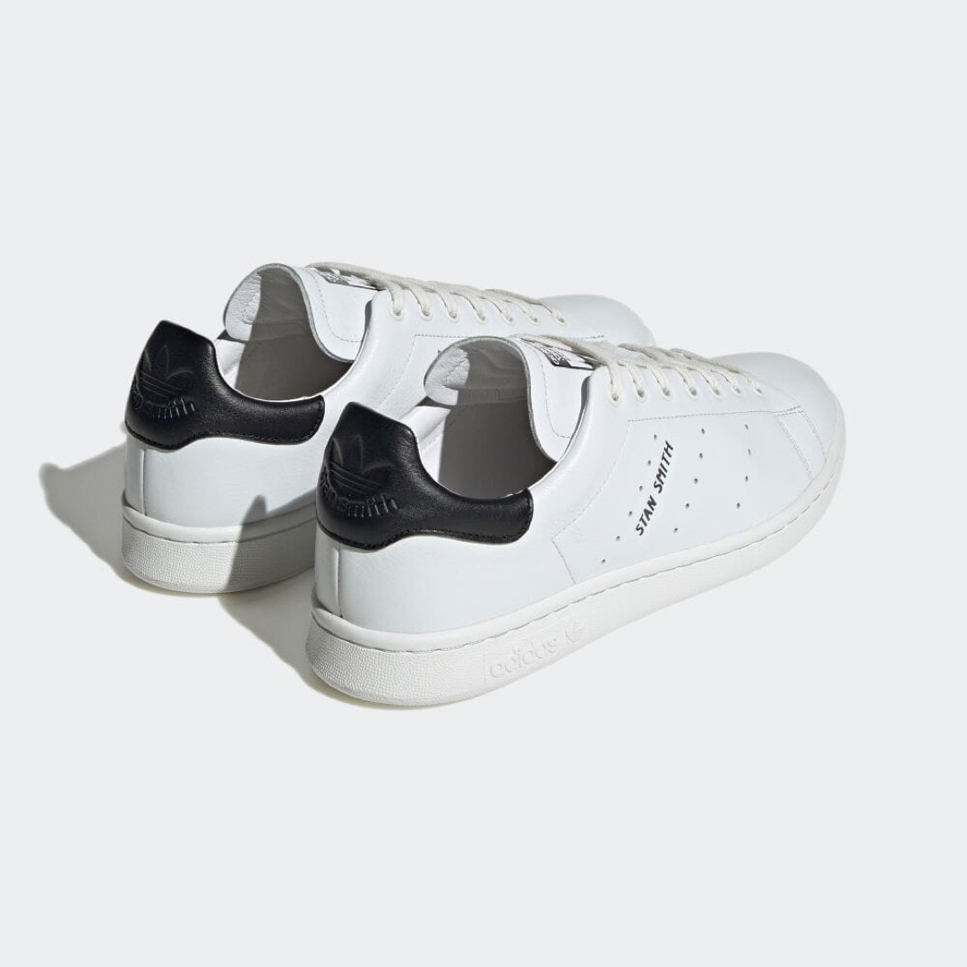 adidas(アディダス)のadidas アディダス STAN SMITH LUX スタンスミス ホワイト レディースの靴/シューズ(スニーカー)の商品写真