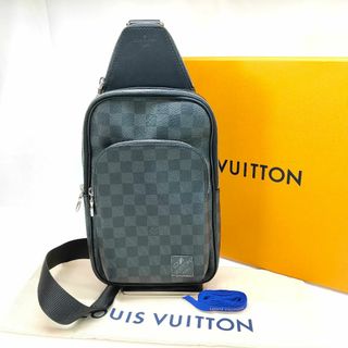 ルイヴィトン(LOUIS VUITTON)の【未使用級】ルイ・ヴィトン　（グラフィット）　アヴェニュー スリングバッグ(ボディーバッグ)