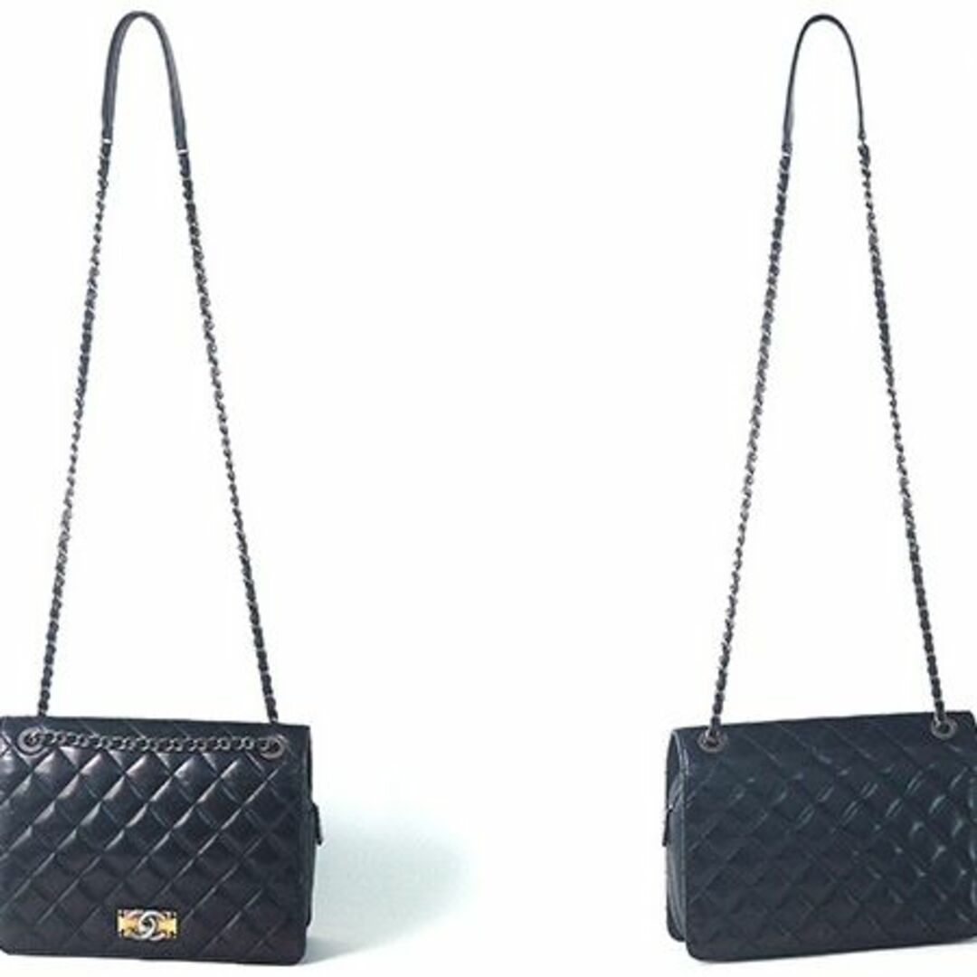 CHANEL(シャネル)のシャネル CHANEL マトラッセ チェーン ショルダーバッグ シルバー金具 レディースのバッグ(ショルダーバッグ)の商品写真