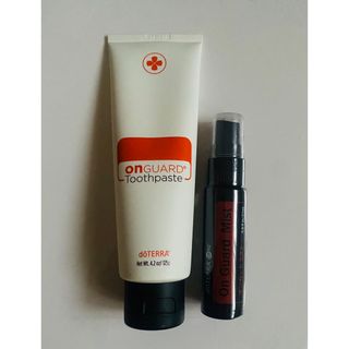 ドテラ(doTERRA)のオンガードミスト➕トゥースペーストのセット(アロマグッズ)