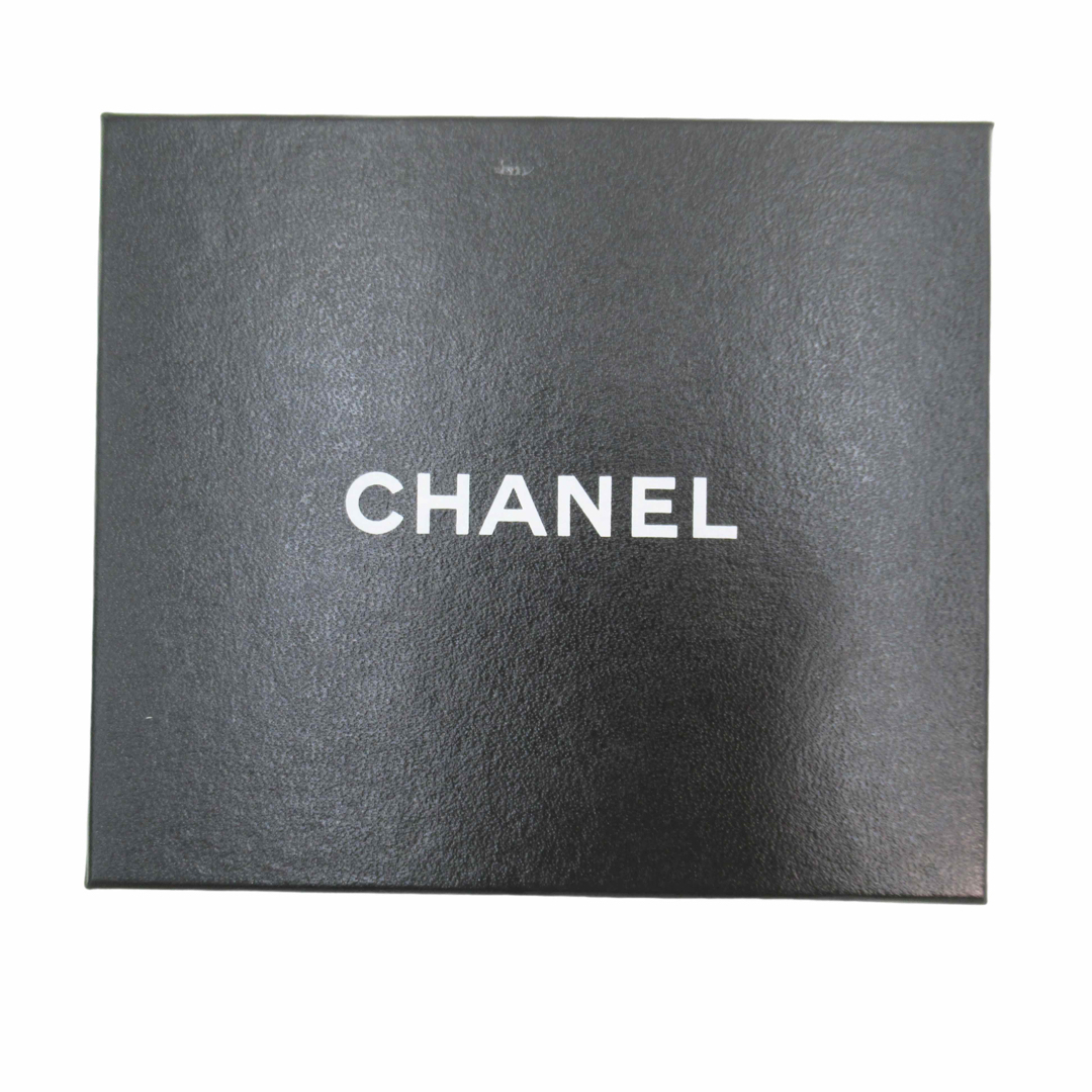 CHANEL(シャネル)のシャネル　折財布　-0231104 レディースのファッション小物(財布)の商品写真