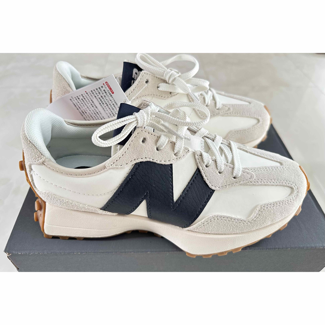 New Balance ニューバランス　WS327KB