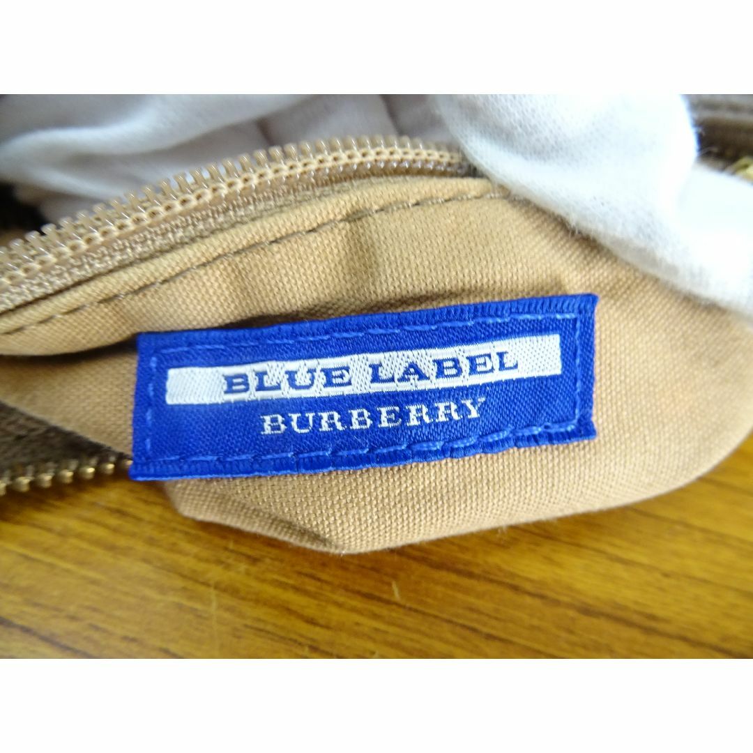 BURBERRY BLUE LABEL(バーバリーブルーレーベル)のK宇002/ バーバリー ブルーレーベル ナイロン レザー ハンドバッグ  レディースのバッグ(ハンドバッグ)の商品写真