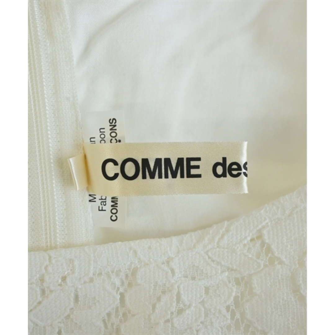 COMME des GARCONS(コムデギャルソン)のCOMME des GARCONS ワンピース S 白(レース) 【古着】【中古】 レディースのワンピース(ひざ丈ワンピース)の商品写真