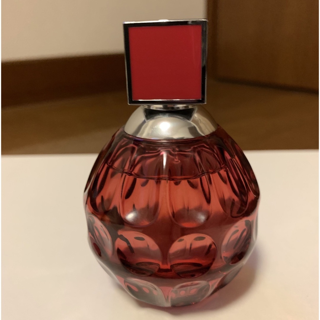 JIMMY CHOO(ジミーチュウ)のJimmy choo 香水　エキゾチック　60ml コスメ/美容の香水(香水(女性用))の商品写真