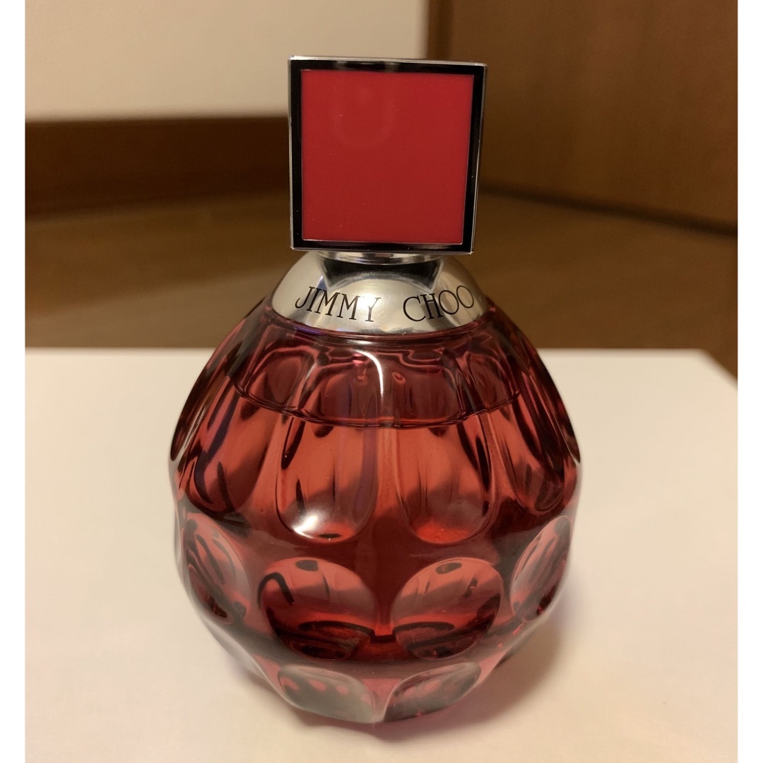 JIMMY CHOO(ジミーチュウ)のJimmy choo 香水　エキゾチック　60ml コスメ/美容の香水(香水(女性用))の商品写真