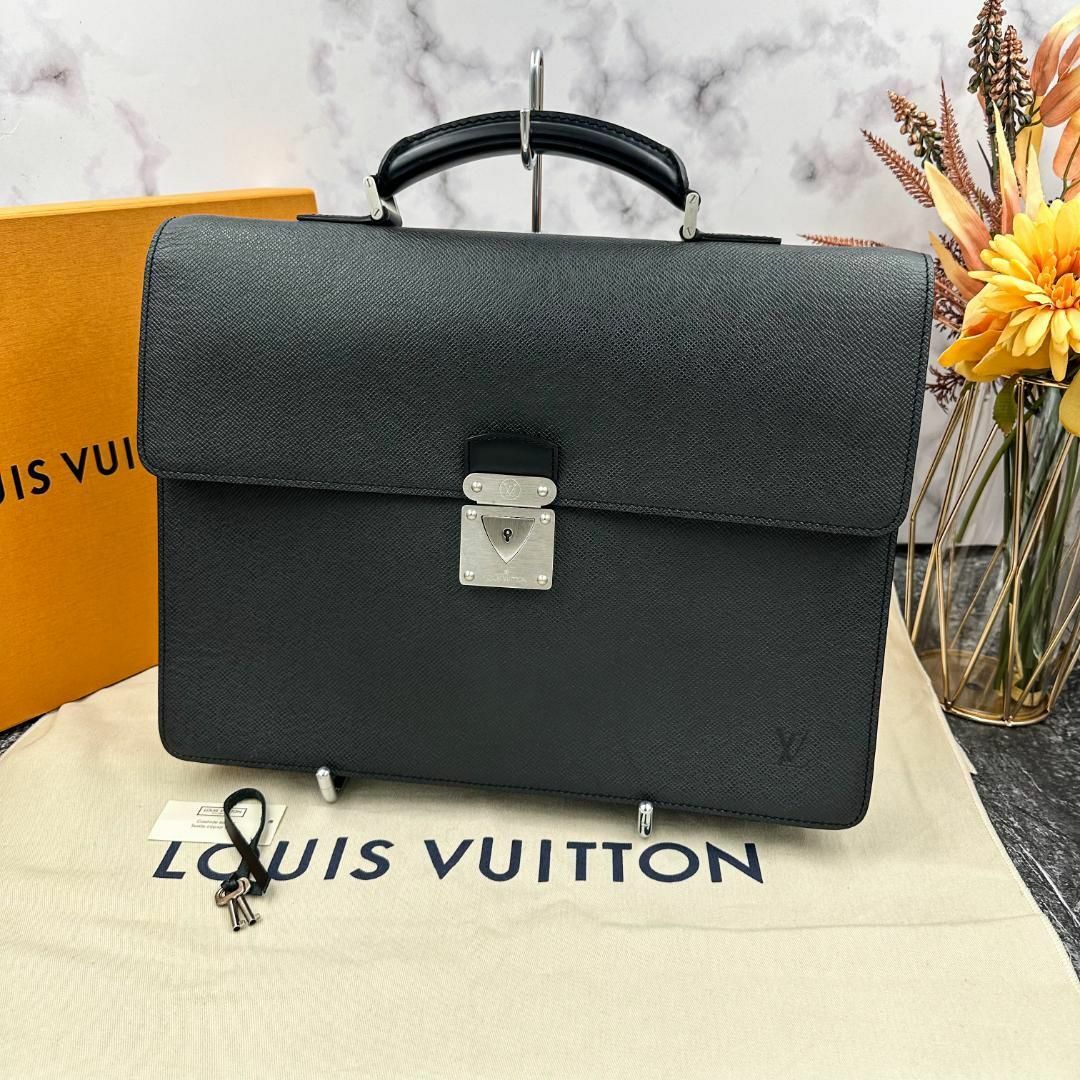 限定レア品！超美品！！　LOUIS VUITTON ルイヴィトン　PDV