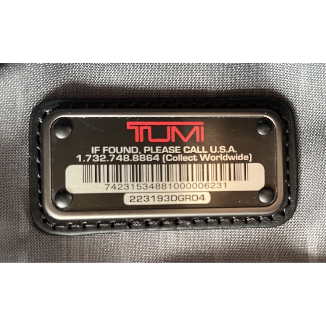 TUMI(トゥミ)の新品タグ付き　TUMIトラベルポーチケース メンズのバッグ(トラベルバッグ/スーツケース)の商品写真