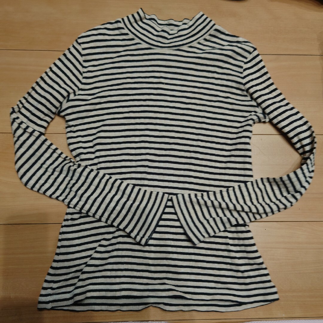 UNIQLO(ユニクロ)のユニクロシャツ キッズ/ベビー/マタニティのキッズ服女の子用(90cm~)(ニット)の商品写真