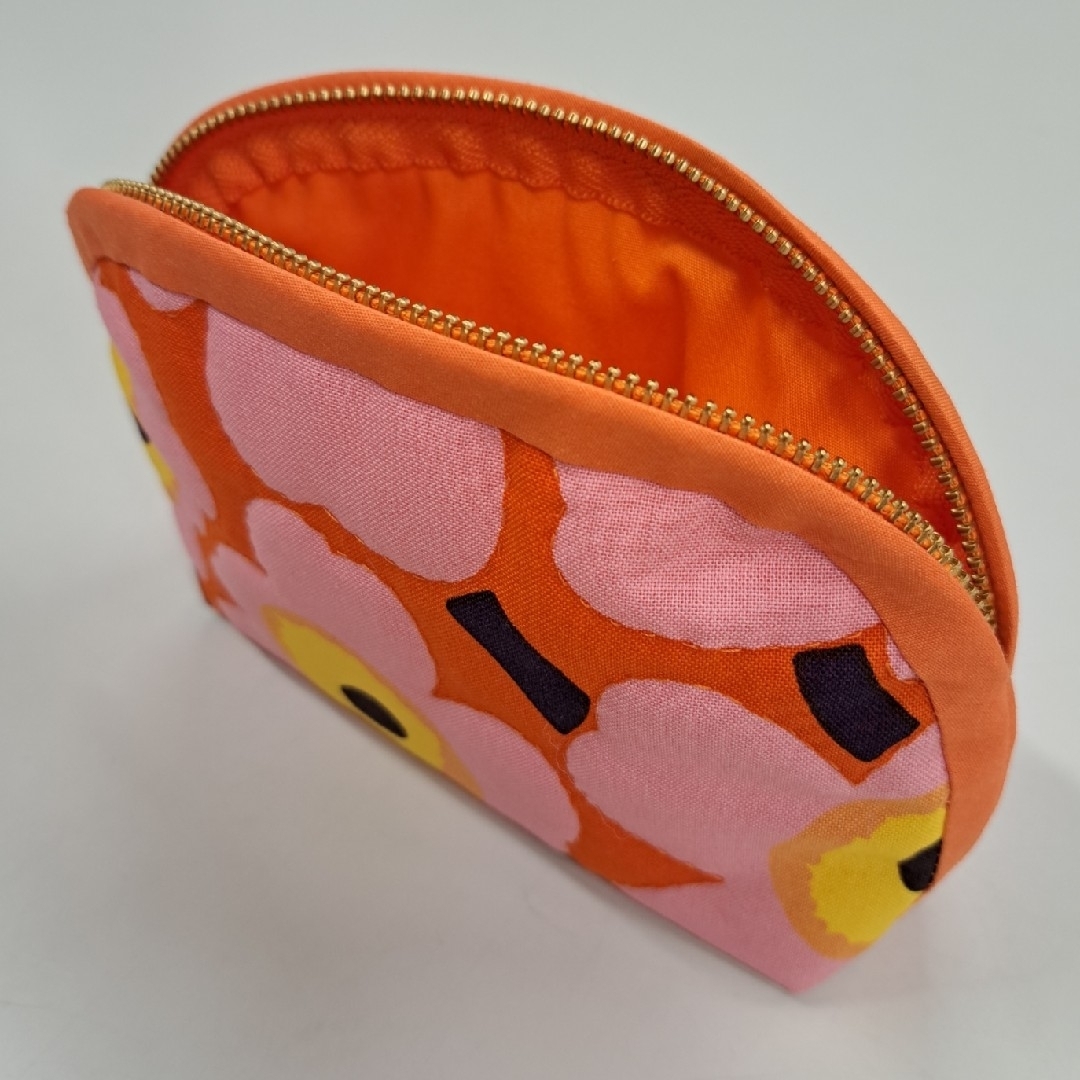 marimekko(マリメッコ)のポーチ　オレンジ×ピンク ハンドメイドのファッション小物(ポーチ)の商品写真