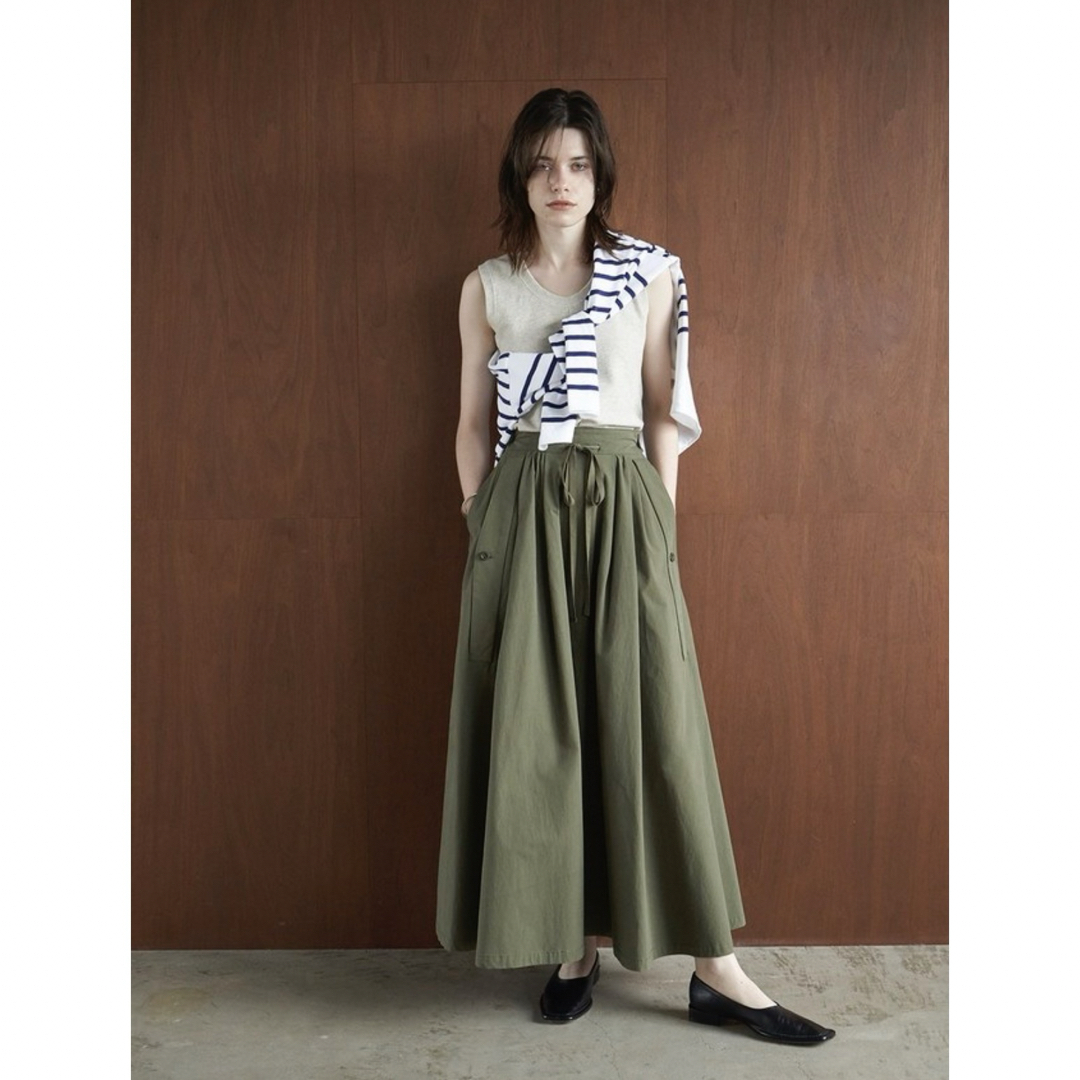 CLANE(クラネ)のCLANE 2WAY volume military skirt レディースのスカート(ロングスカート)の商品写真
