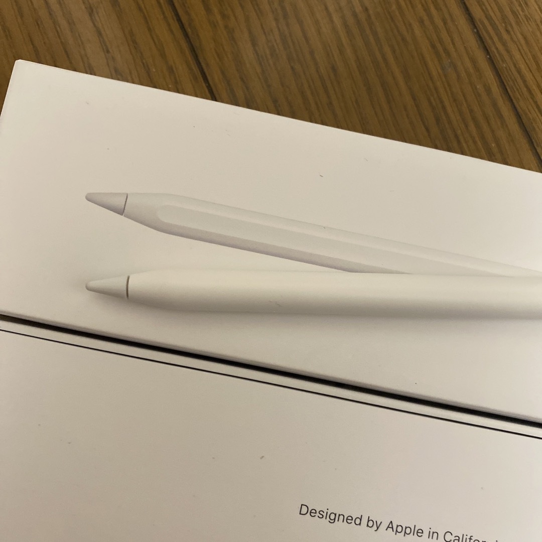 Apple(アップル)のApple Pencil 第2世代 MU8F2J/A 箱付き 極美品 スマホ/家電/カメラのPC/タブレット(PC周辺機器)の商品写真