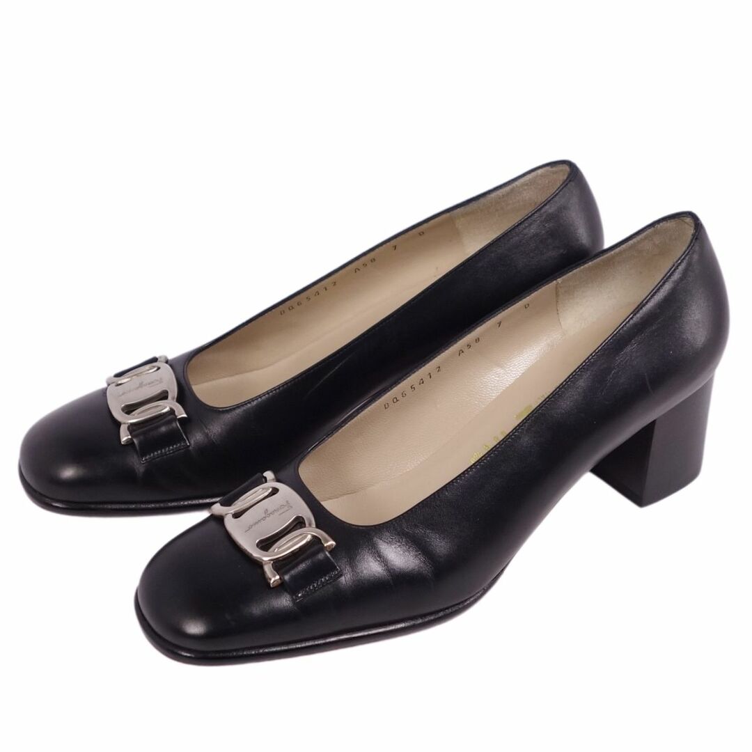 Ferragamo　ヴィンテージ 黒パンプス 37 C