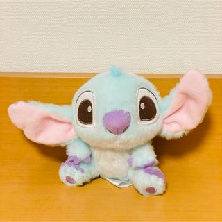 ディズニー　ユニベアシティ　ミントティー　ブルー　スティッチ　バッジ　ぬいぐるみ