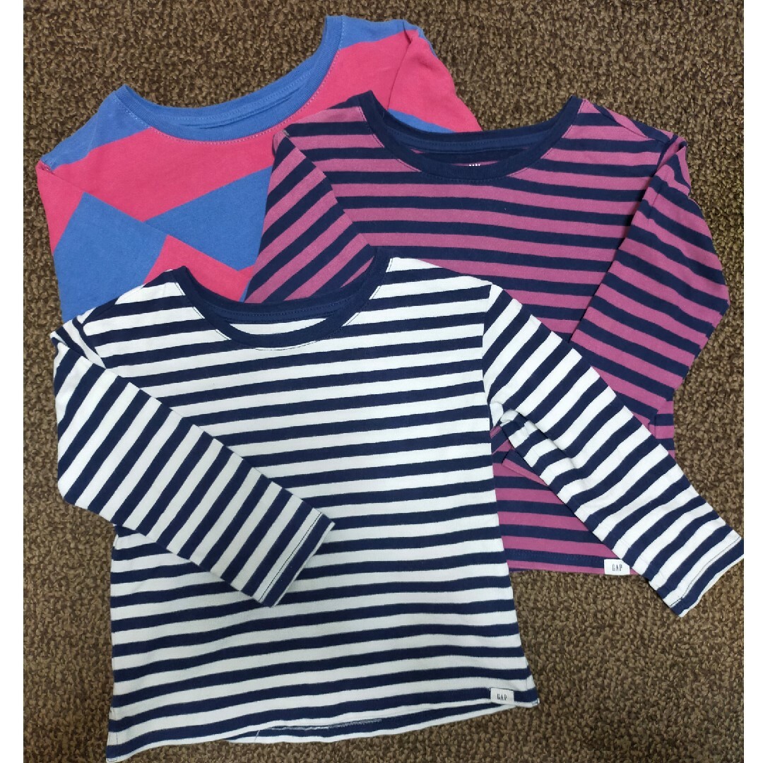 babyGAP(ベビーギャップ)のギャップ　ボーダーロンＴ　100サイズ　3枚セット キッズ/ベビー/マタニティのキッズ服男の子用(90cm~)(Tシャツ/カットソー)の商品写真