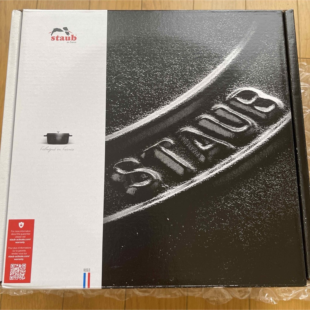 STAUB - 【新品未使用】staub /ストウブ 鍋 ラウンドココット 22cmの