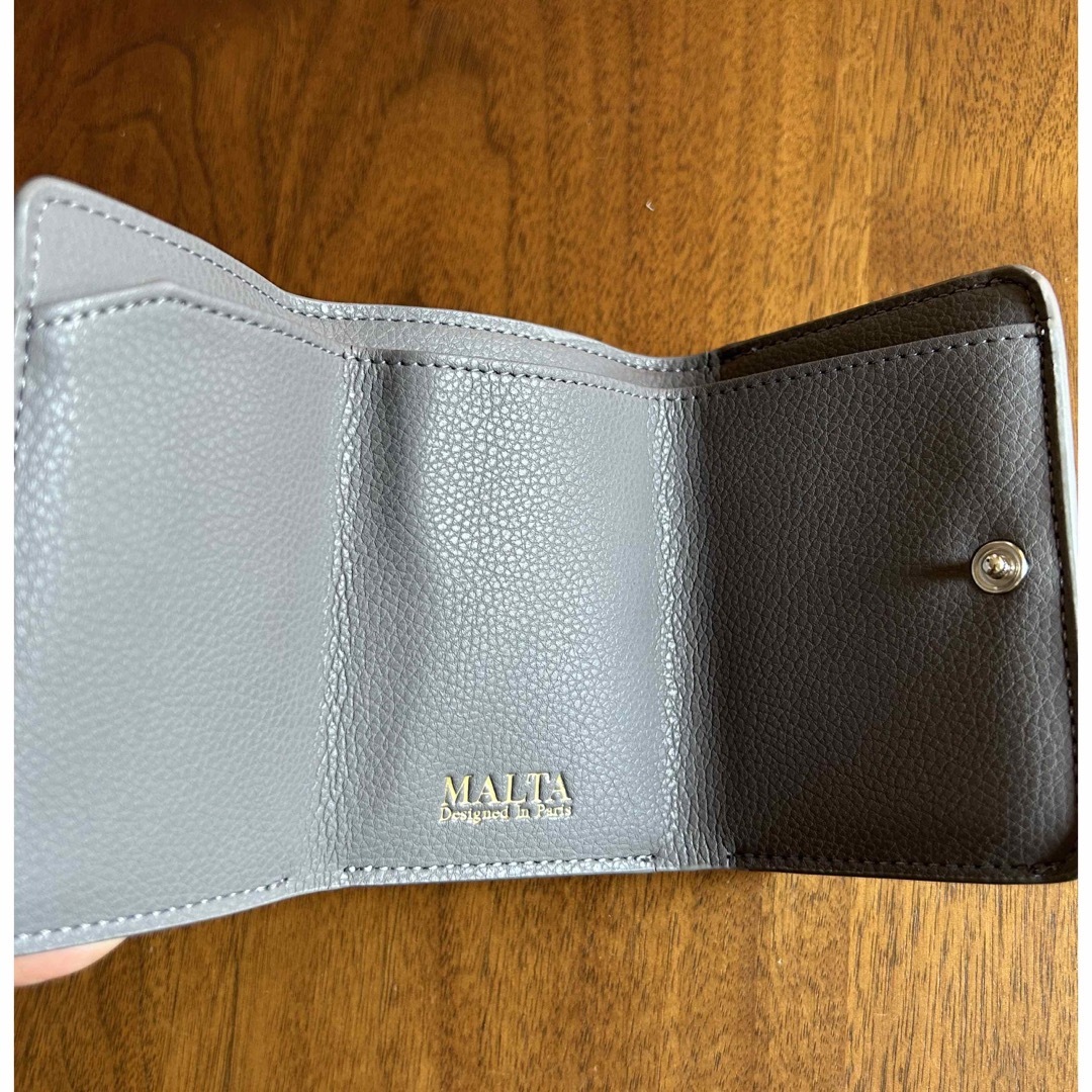 MALTA(マルタ)のミニサイフ　三つ折り レディースのファッション小物(財布)の商品写真