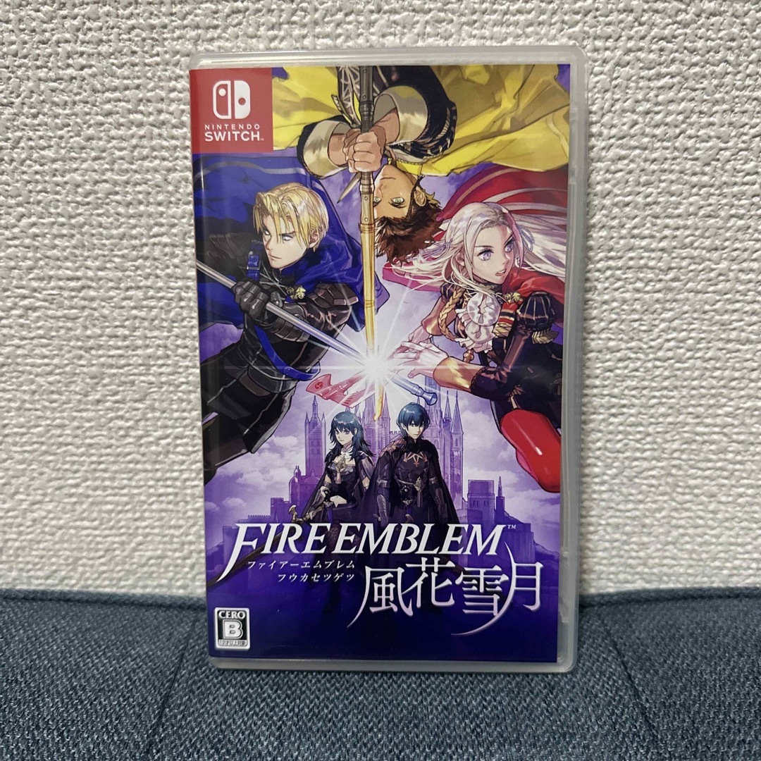 ファイアーエムブレム 風花雪月 エンタメ/ホビーのゲームソフト/ゲーム機本体(家庭用ゲームソフト)の商品写真