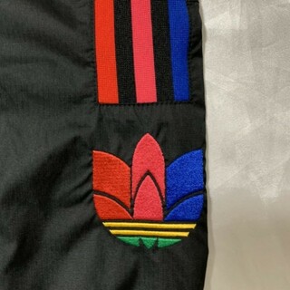 レトロ オリンピック刺繍 デザイン マルチパターン ナイロン ジャケット