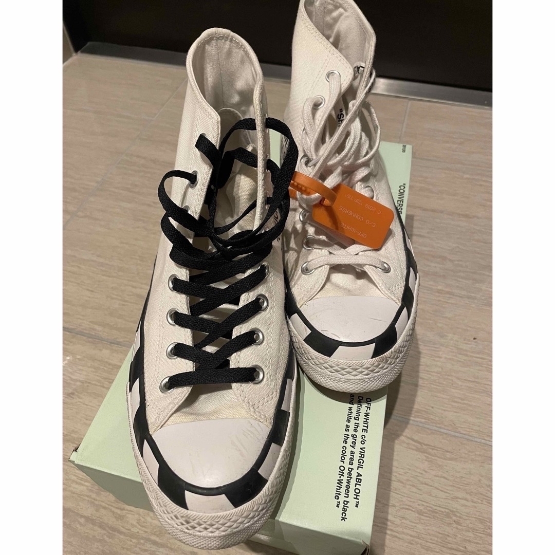 ALL STAR（CONVERSE）(オールスター)のいっくん様ConverseChuckTaylorAllStaroff-White メンズの靴/シューズ(スニーカー)の商品写真