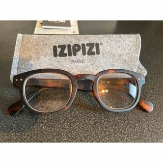 イジピジ(IZIPIZI)のIZIPIZI  イジピジリーディンググラス 老眼鏡　(サングラス/メガネ)
