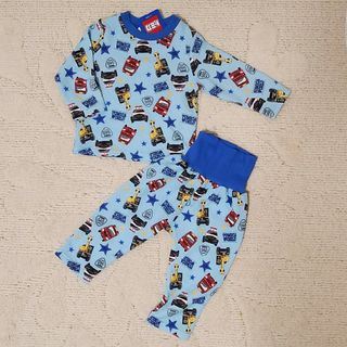 新品 子供服 長袖 トミカ パジャマ 上下セット 80