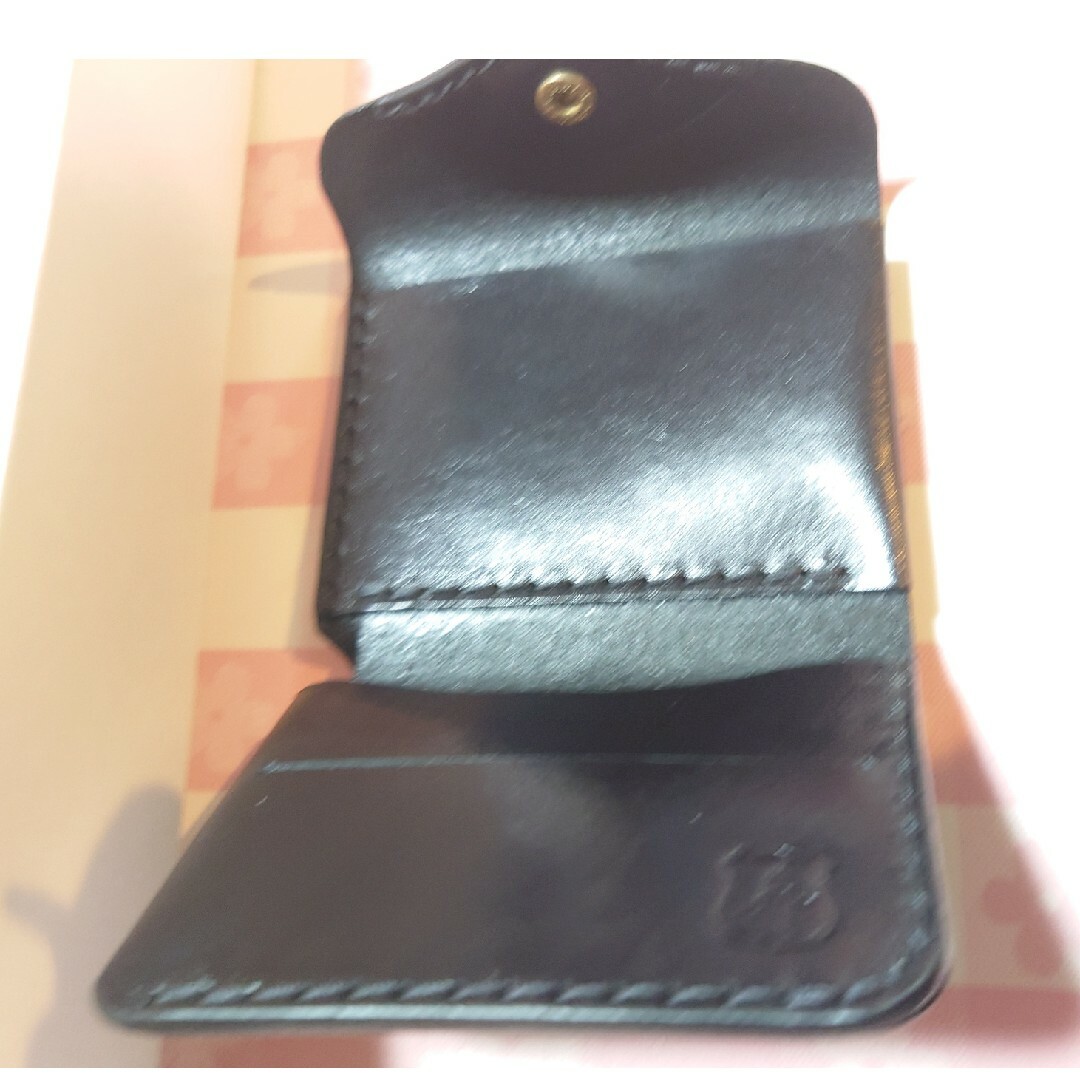 総手縫いレザーコンパクト ウォレット ミニマル財布 小さな財布 メンズのファッション小物(折り財布)の商品写真