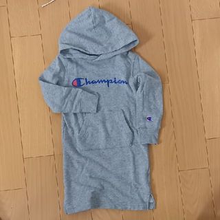 チャンピオン(Champion)のChampion　ワンピース　スウェット　100cm(ワンピース)