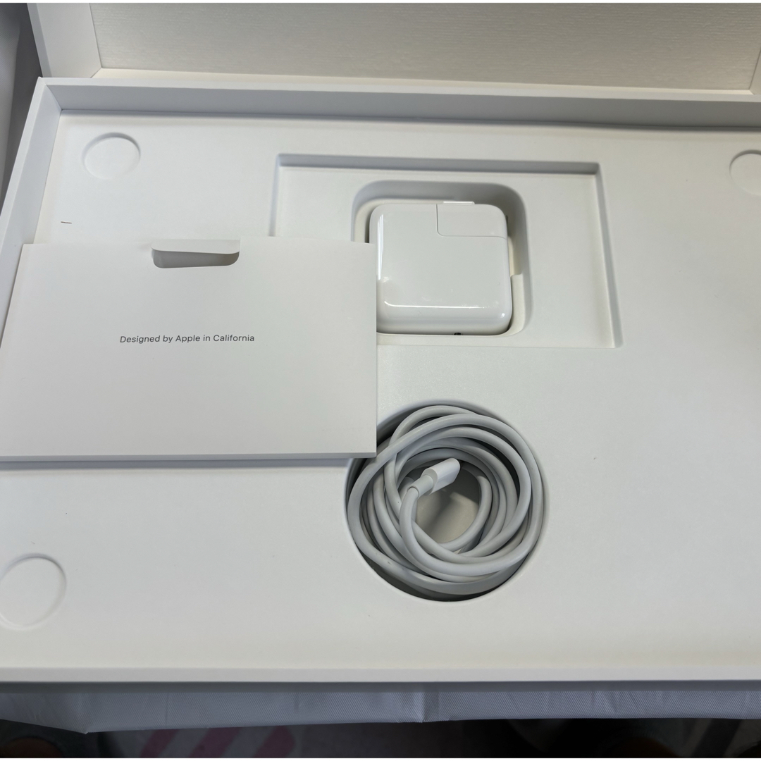 Apple(アップル)のApple13.3インチM1 MacBook Air 8GB 256GB SSD スマホ/家電/カメラのPC/タブレット(ノートPC)の商品写真