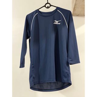 ミズノ(MIZUNO)のユーリ!!! on ICE ミズノ コラボ 7分袖シャツ　タグ付　勝生勇利モデル(キャラクターグッズ)