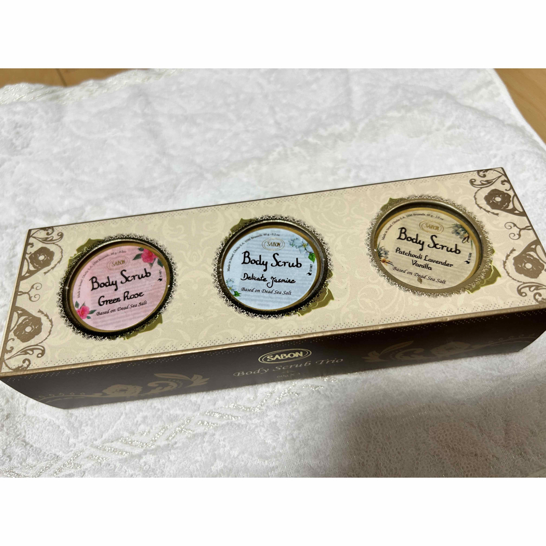 SABON(サボン)のサボン　ボディスクラブ　3個セット コスメ/美容のボディケア(ボディスクラブ)の商品写真