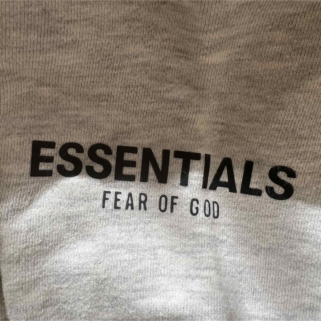 FEAR OF GOD - レア☆FOG essentials ジップパーカーの通販 by bbk