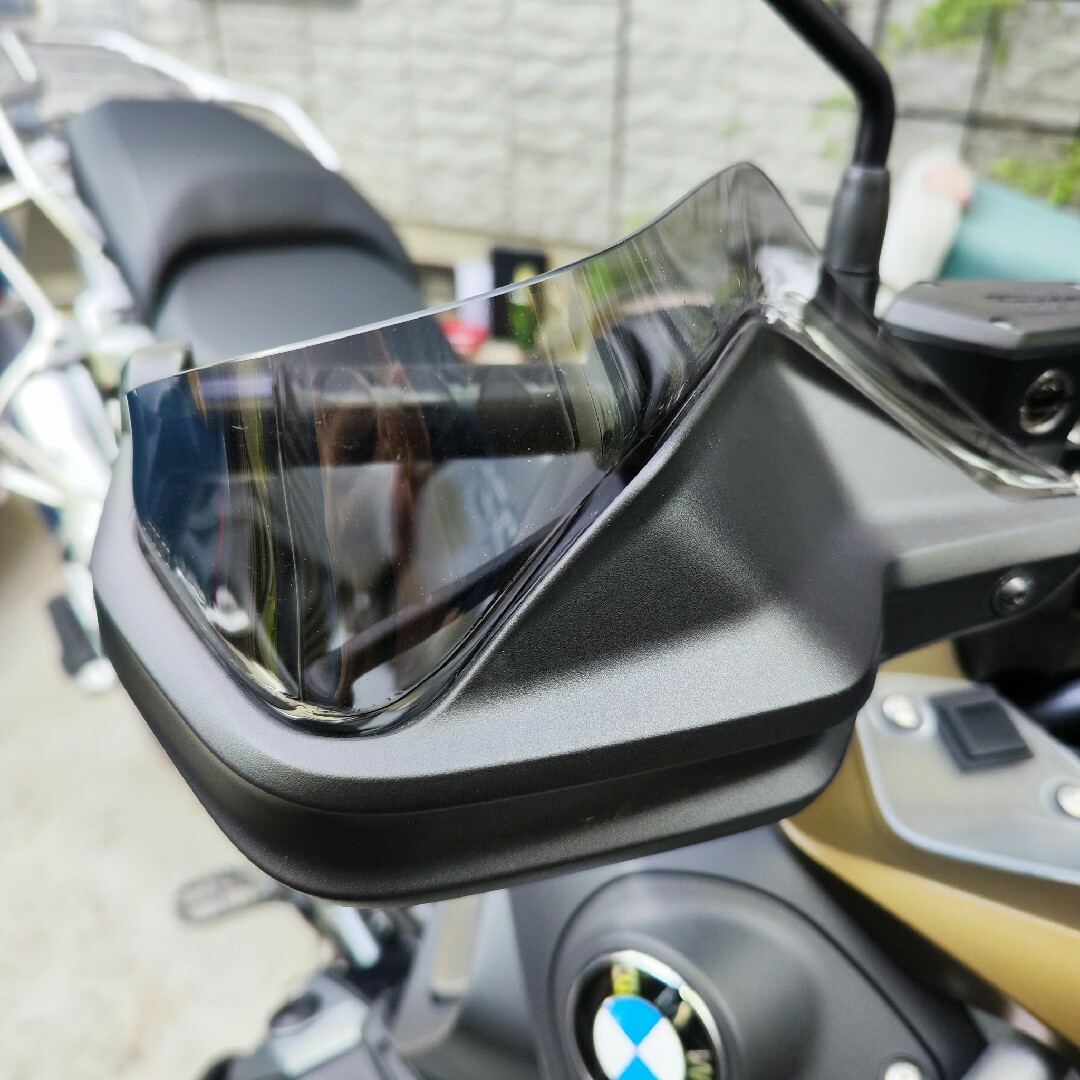 BMW R1250GSA用 GIVI ハンドガードエクステンション EH51083914-