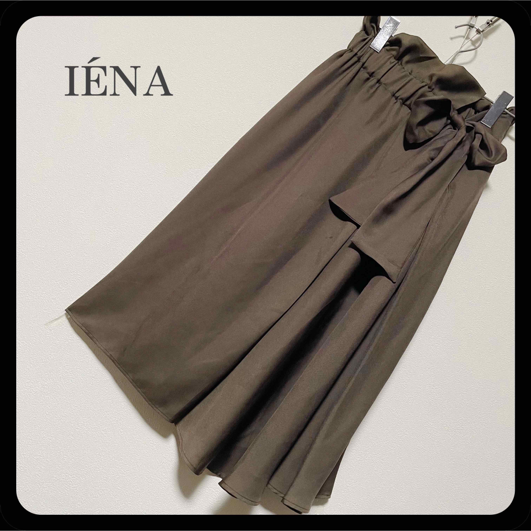 IENA(イエナ)のIÉNA イエナ 膝下丈 フレアギャザースカート ウエストリボン カーキブラウン レディースのスカート(ひざ丈スカート)の商品写真