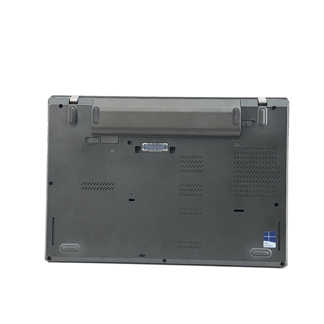 ThinkPadノートパソコン/ i3-7100U/メモリ4gb/SSD240